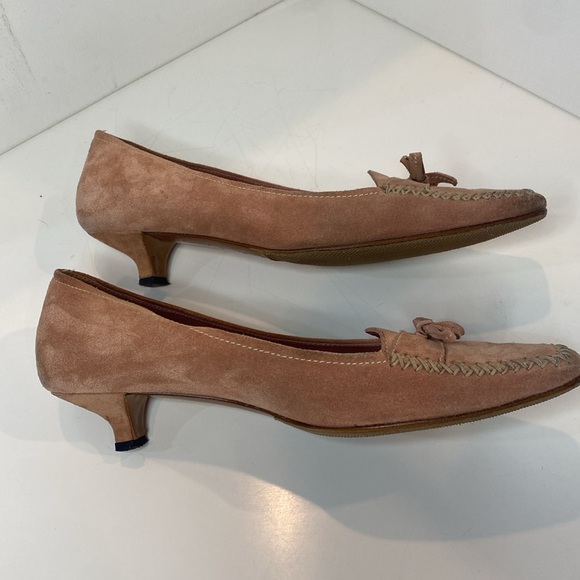 PRADA pale rose SUEDE kitten heel loafers squared toe W bow, 1.5” pumps 37 VGUC - Picture 16 of 16